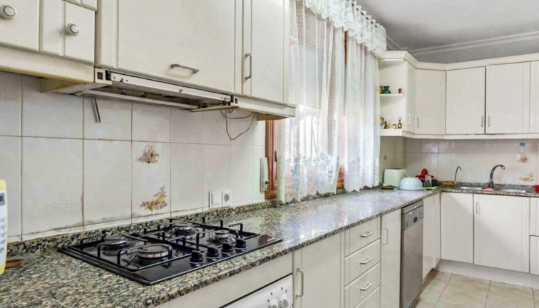 Jälleenmyynti - Erillistalo - Torrevieja - Los Balcones