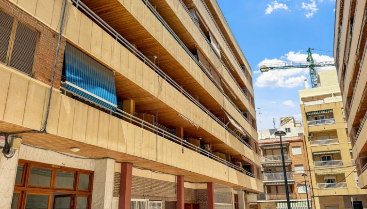 Återförsäljning - Lägenhet - Torrevieja - Acequion