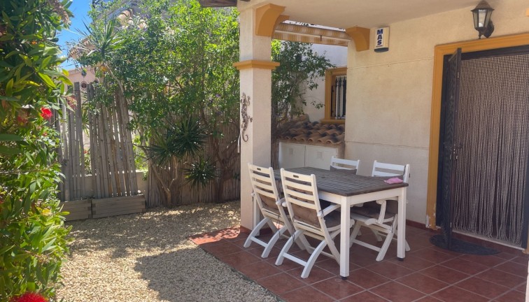 Jälleenmyynti - Erillistalo - Orihuela Costa - Cabo Roig