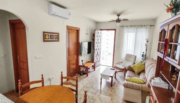 Jälleenmyynti - Bungalow - Orihuela Costa - Playa Flamenca