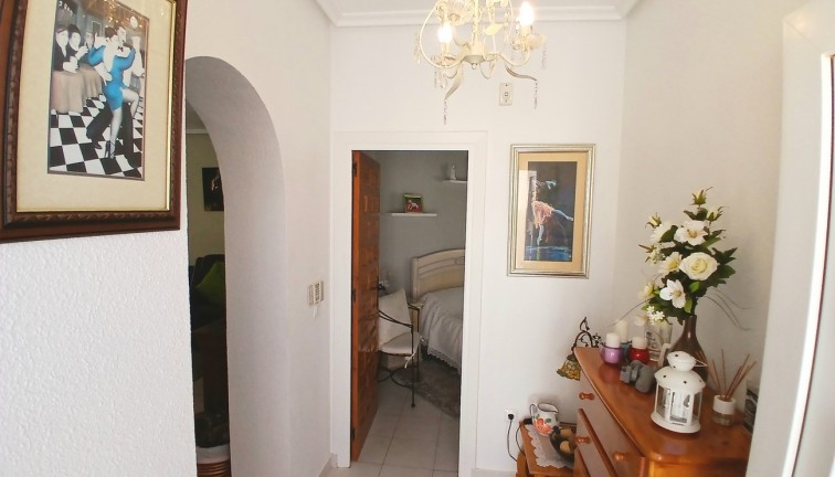 Jälleenmyynti - Erillistalo - Villamartín