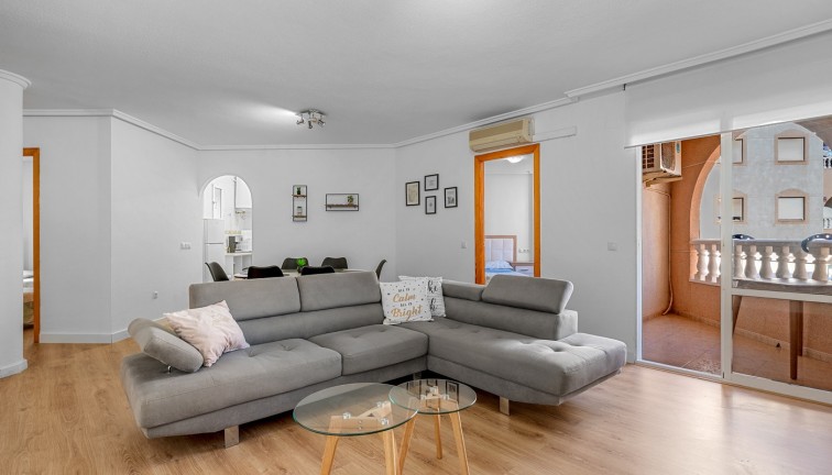 Resale - Apartment - Torrevieja