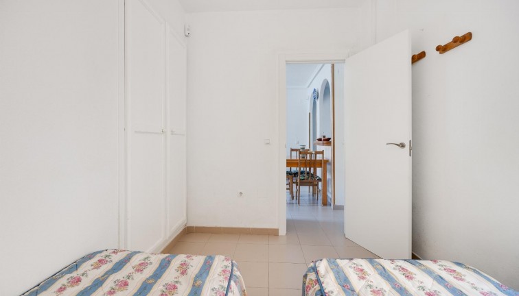 Jälleenmyynti - Bungalow - Torrevieja - Acequion