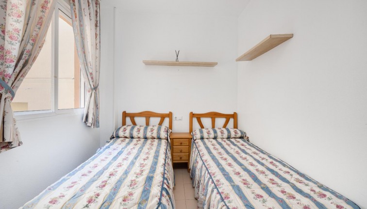 Jälleenmyynti - Bungalow - Torrevieja - Acequion
