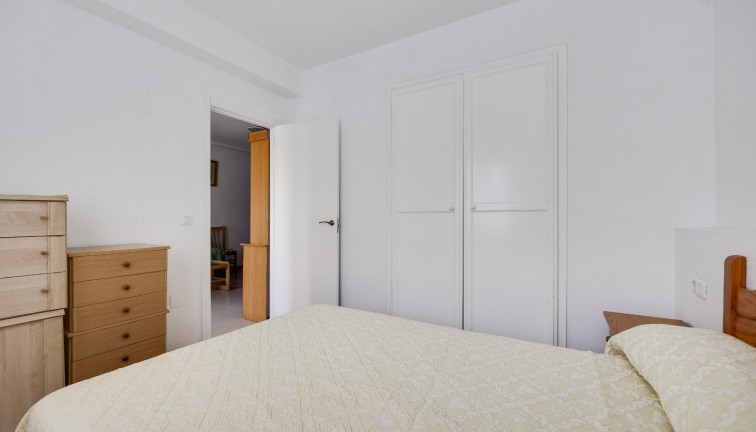 Jälleenmyynti - Bungalow - Torrevieja - Acequion