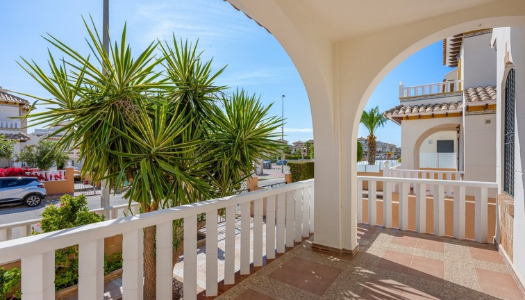 Jälleenmyynti - Paritalo/Rivitalo - Lomas de Cabo Roig