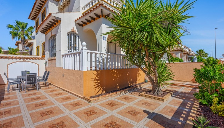 Jälleenmyynti - Paritalo/Rivitalo - Lomas de Cabo Roig