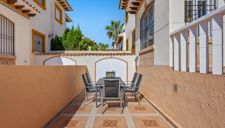 Jälleenmyynti - Paritalo/Rivitalo - Lomas de Cabo Roig