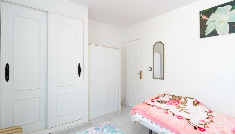 Återförsäljning - Lägenhet - Torrevieja - San Luis