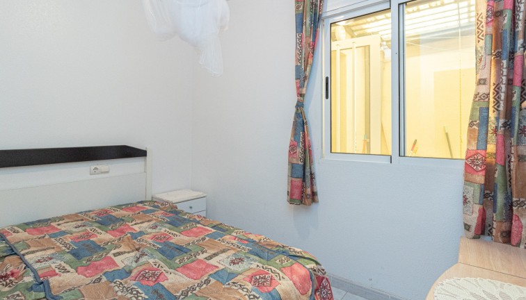 Återförsäljning - Lägenhet - Torrevieja - San Luis