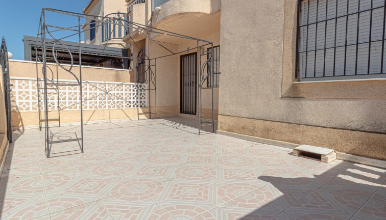 Återförsäljning - Lägenhet - Torrevieja - San Luis