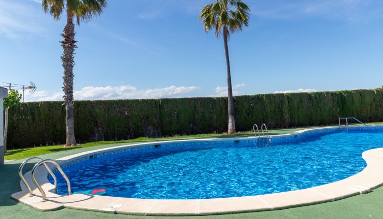Återförsäljning - Lägenhet - Torrevieja - San Luis