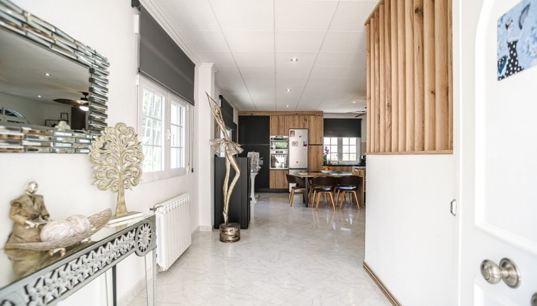 Återförsäljning - Fristående hus - La Marina