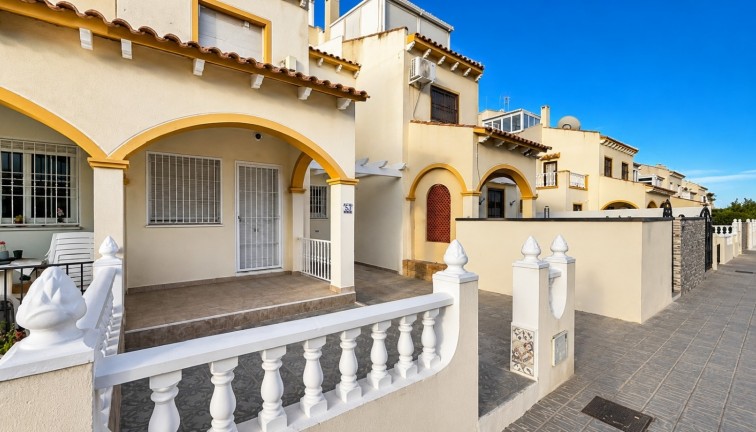 Jälleenmyynti - Paritalo/Rivitalo - Orihuela Costa - Los Almendros-La Florida