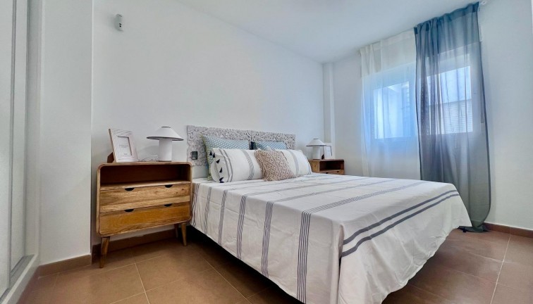 Jälleenmyynti - Asunto - Torrevieja - Acequion