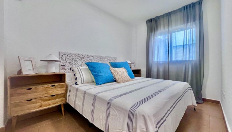 Återförsäljning - Lägenhet - Torrevieja - Acequion