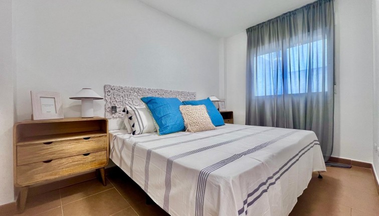 Återförsäljning - Lägenhet - Torrevieja - Acequion