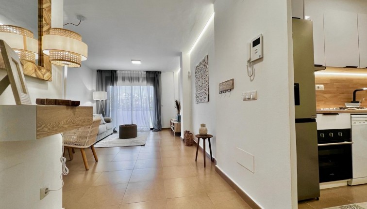 Jälleenmyynti - Asunto - Torrevieja - Acequion