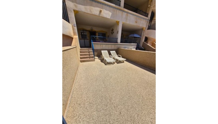 Jälleenmyynti - Asunto - Orihuela Costa - Punta Prima