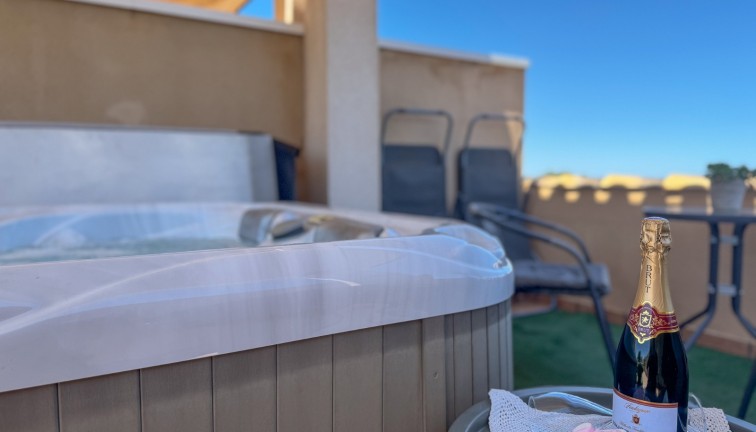 Jälleenmyynti - Bungalow - Orihuela Costa - Villamartín