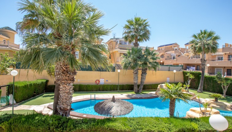 Jälleenmyynti - Bungalow - Orihuela Costa - Villamartín
