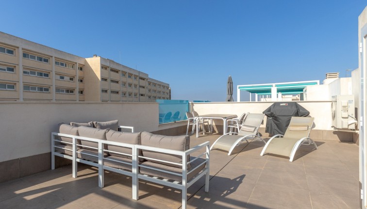 Jälleenmyynti - Asunto - Ylimmän kerroksen asunto - Torrevieja