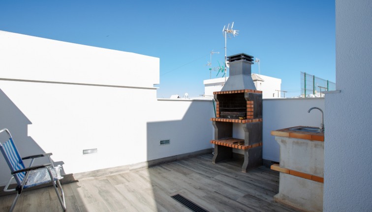 Jälleenmyynti - Asunto - Torrevieja