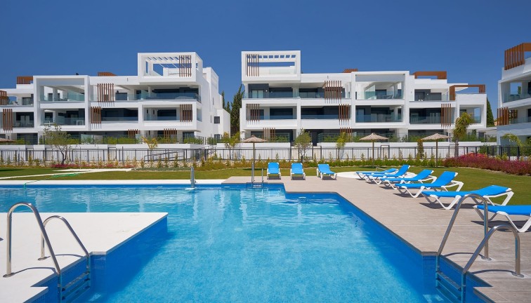 Uudistuotanto - Asunto - Estepona (Málaga) - Spain