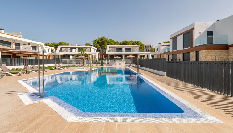 Nybyggen - Parhus/Radhus - Capdepera - Spain