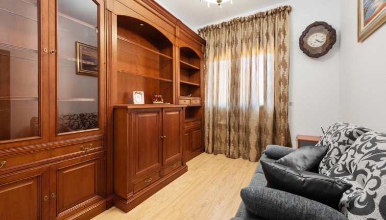 Reventa - Chalet - Orihuela Costa - Campoamor