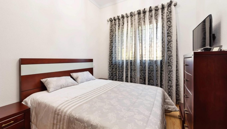 Reventa - Chalet - Orihuela Costa - Campoamor