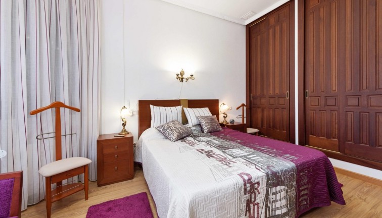 Reventa - Chalet - Orihuela Costa - Campoamor