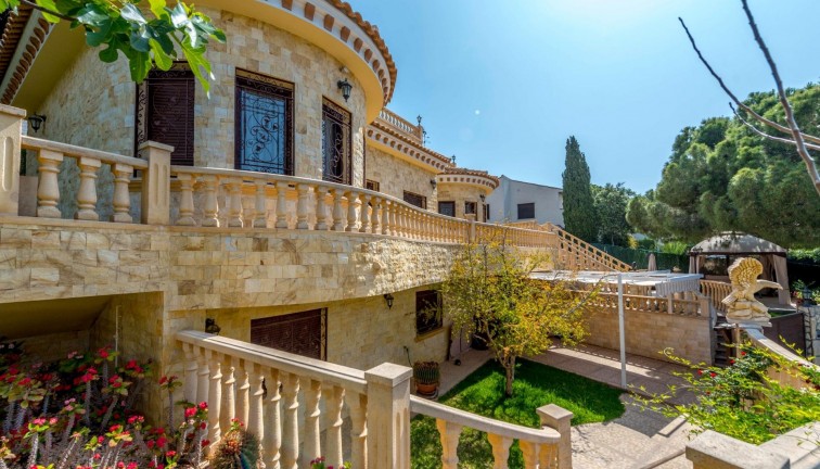 Reventa - Chalet - Orihuela Costa - Campoamor
