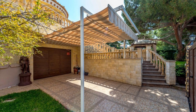 Reventa - Chalet - Orihuela Costa - Campoamor