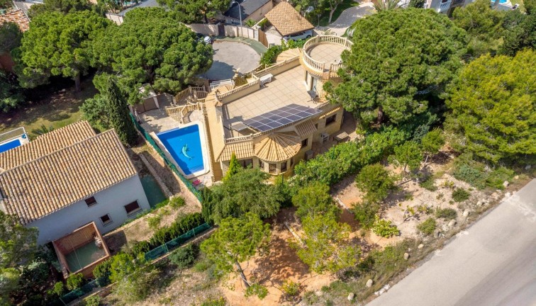 Reventa - Chalet - Orihuela Costa - Campoamor