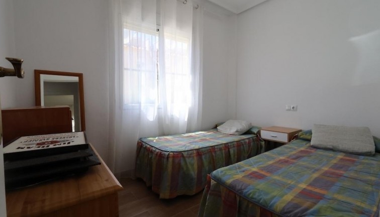 Resale - Bungalow - Orihuela Costa - Villamartín