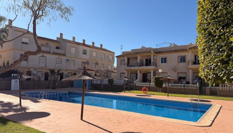 Resale - Bungalow - Orihuela Costa - Villamartín
