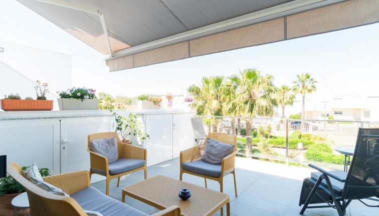 Resale - Apartment - Top Floor Apartment - Orihuela Costa - Vistabella Golf