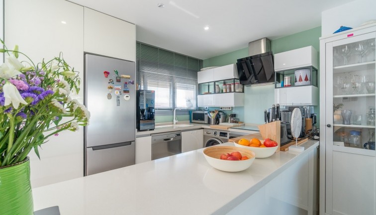 Resale - Apartment - Top Floor Apartment - Orihuela Costa - Vistabella Golf
