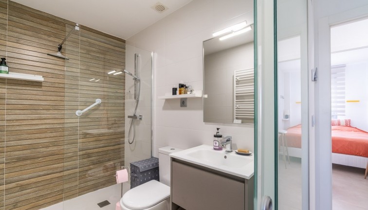 Resale - Apartment - Top Floor Apartment - Orihuela Costa - Vistabella Golf