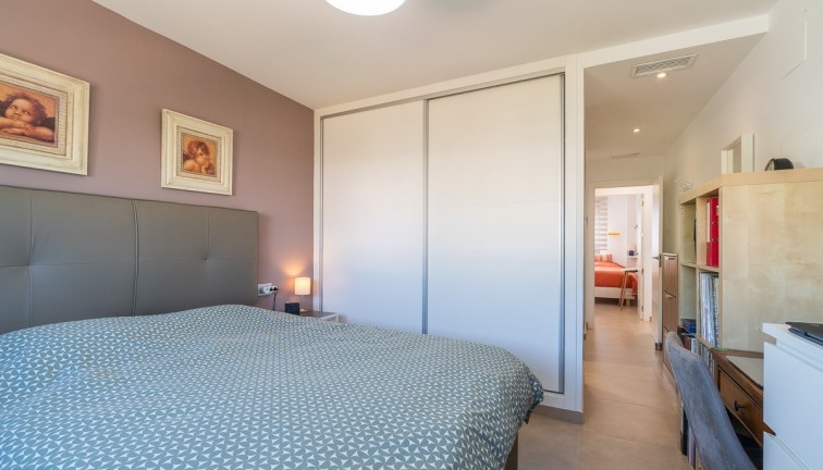 Resale - Apartment - Top Floor Apartment - Orihuela Costa - Vistabella Golf