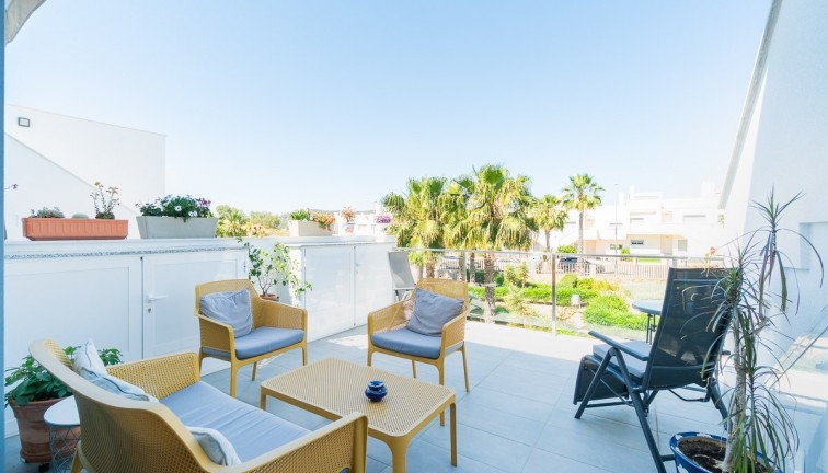 Resale - Apartment - Top Floor Apartment - Orihuela Costa - Vistabella Golf