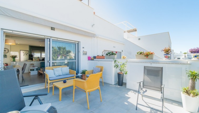 Resale - Apartment - Top Floor Apartment - Orihuela Costa - Vistabella Golf