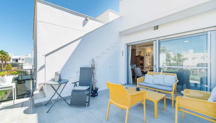 Resale - Apartment - Top Floor Apartment - Orihuela Costa - Vistabella Golf
