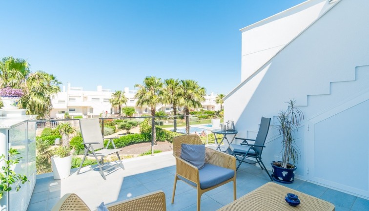 Resale - Apartment - Top Floor Apartment - Orihuela Costa - Vistabella Golf