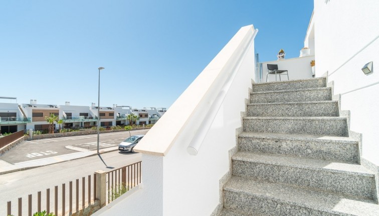 Resale - Apartment - Top Floor Apartment - Orihuela Costa - Vistabella Golf
