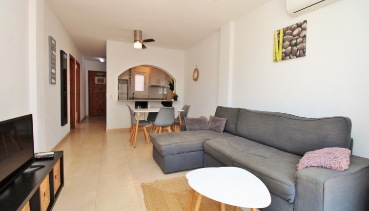 Resale - Apartment - Villamartín