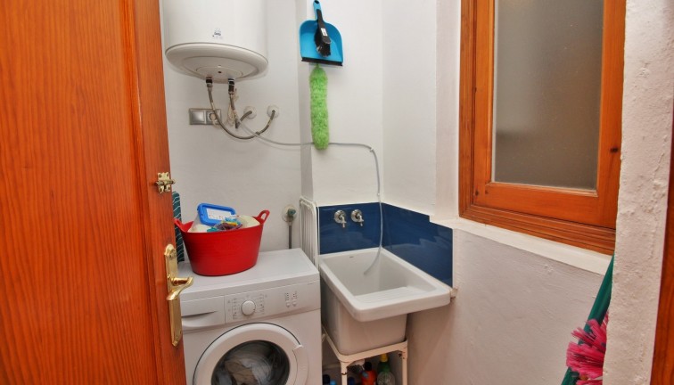 Resale - Apartment - Villamartín