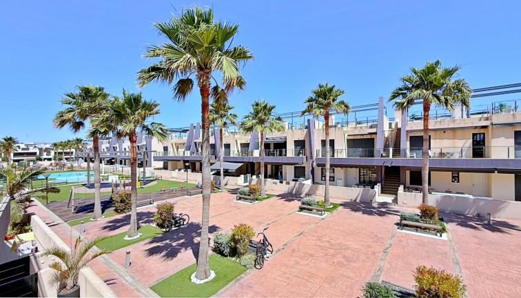 Resale - Apartment - Top Floor Apartment - Pilar de la Horadada - TORRE DE LA HORADADA