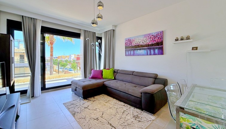 Resale - Apartment - Top Floor Apartment - Pilar de la Horadada - TORRE DE LA HORADADA